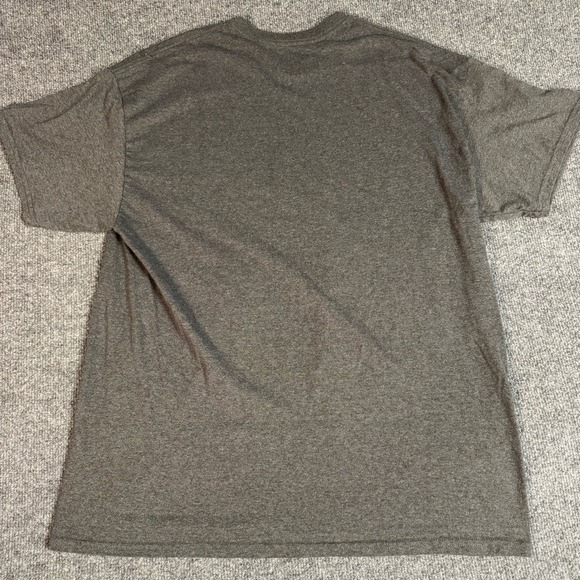 NFL‎ Tampa Bay Buccaneers Gray Shirt - Picture 5 of 5